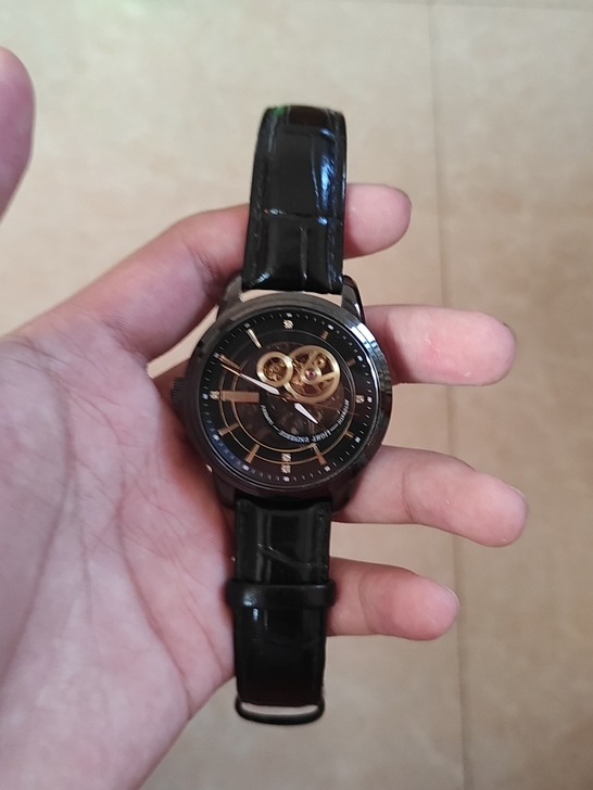 出一块罗宾尼，有想要的朋友带价私聊我