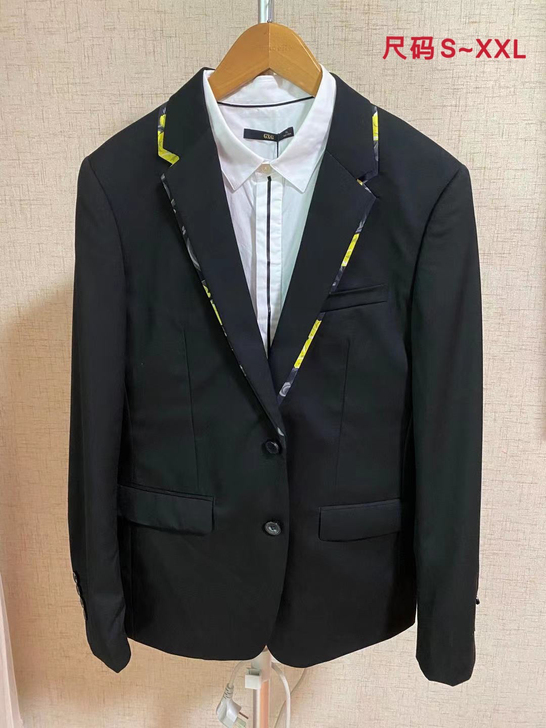 全新男士休闲西装小西服，GXG男装外套专柜...