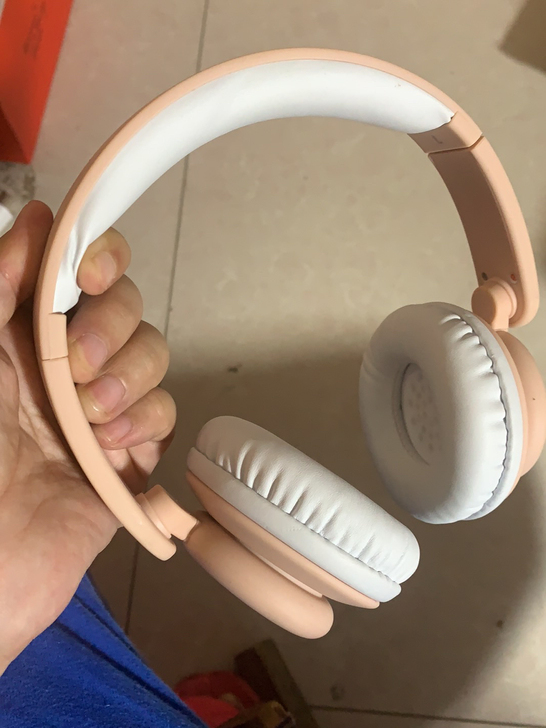 nome耳机，搬家清闲置，大刀绕道。蓝牙耳...