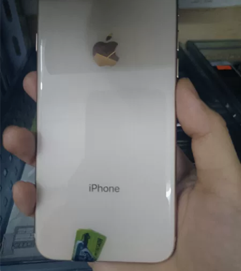 苹果8,64g。功能全部正常,无进水无暗病...