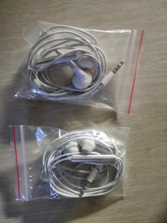 品胜Y102半入耳式耳机，低价转让，单个1...