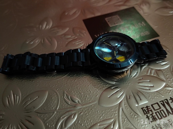 留着没用，低价出两块表一共100，顺风包邮