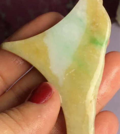 狂欢价实价出售,飘豆绿花特色料翡翠玉石尾货...