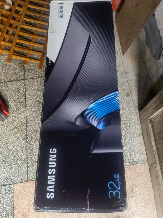 全新三星32英寸显示器240hz电脑显示屏...