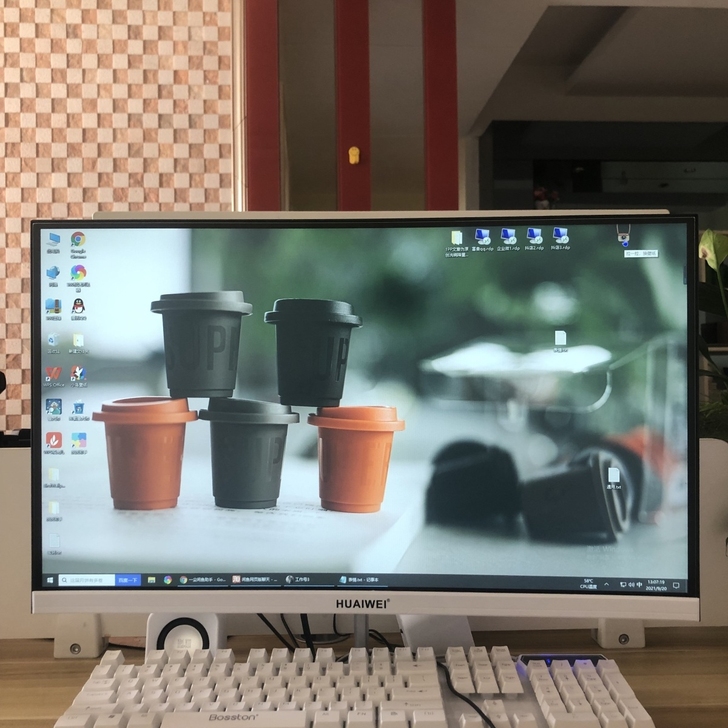 包邮捡漏全新工厂特价处理曲面24寸1080...