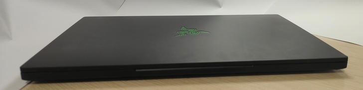 Razer 雷蛇灵刃15 精英版 i7 8...
