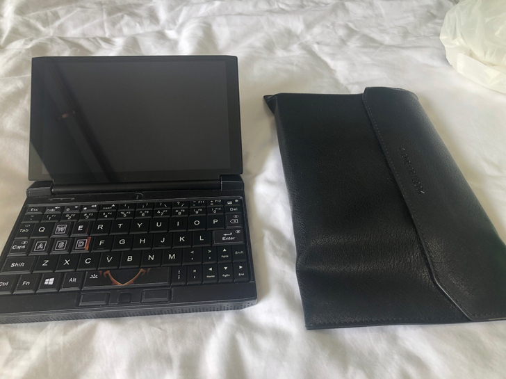 壹号本ONE-GX1 Pro高达限量版i7...