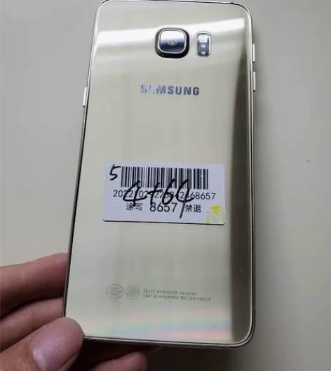 三星S6 Edge+,国行双卡,型号G92...