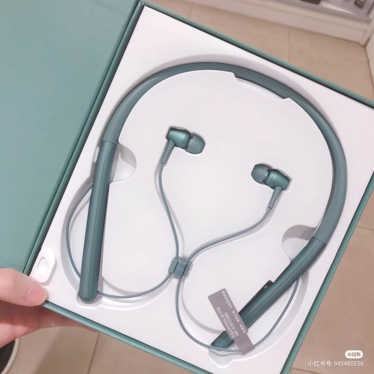 【索尼】Sony700挂脖式蓝牙耳机