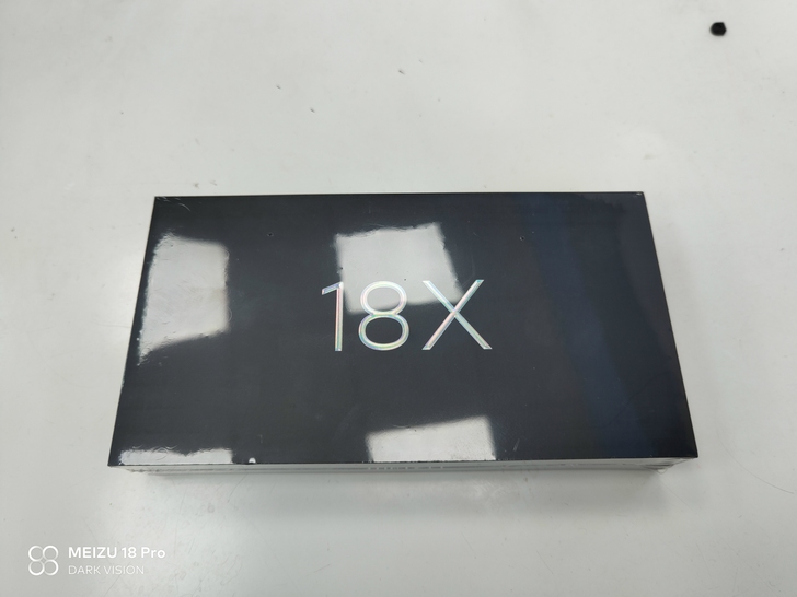 魅族18X 8+256 玄 全新原封未激活...