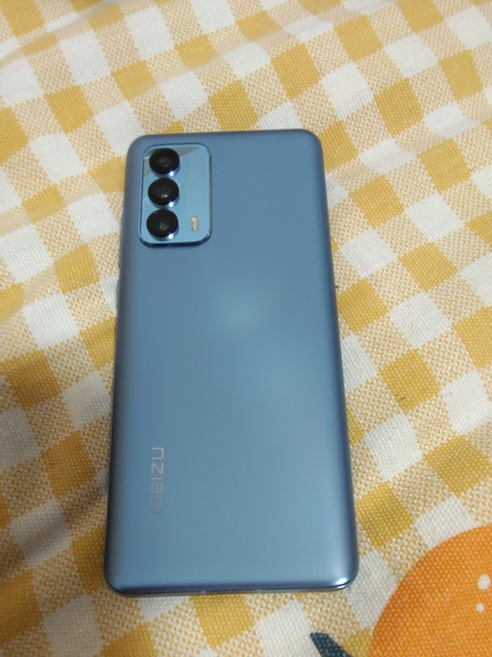 魅族18 8＋128的准新机，就用70天，...