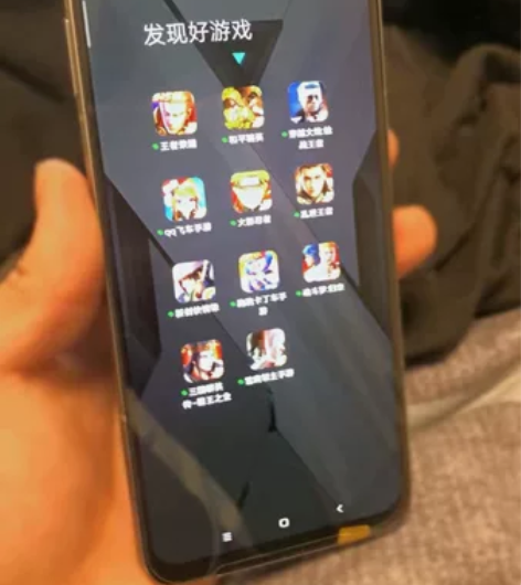 出,黑鲨3 8加128 感兴趣的话点“我...