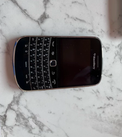 黑莓手机Black Berry 只接受小...