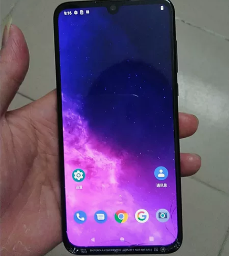 摩托罗拉motorola one zoom...