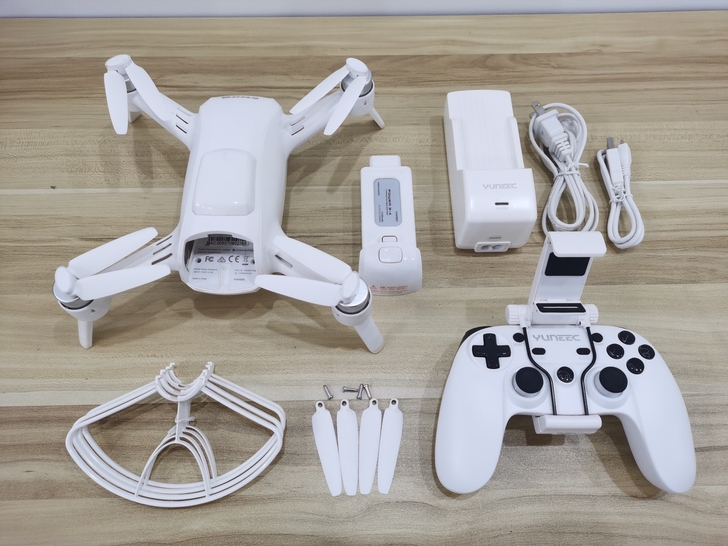 YUNEEC昊翔Breeze轻风 智能自拍...