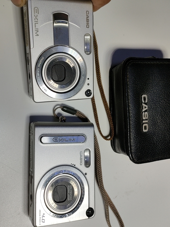 卡西欧z40数码 ccd复古方块相机 小...