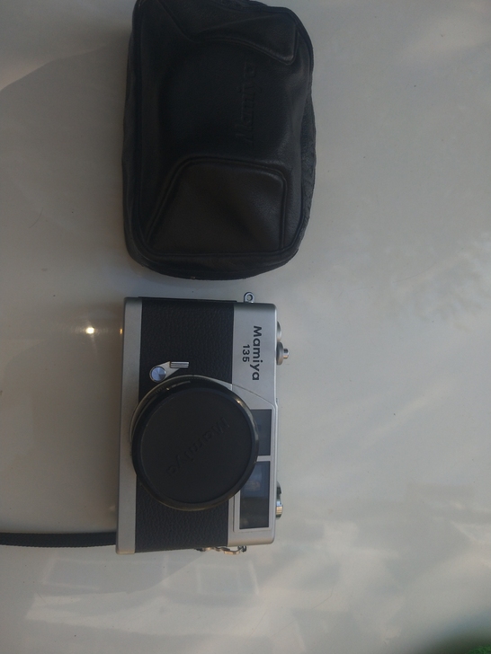 mamiya135EE相机，功能正常，目镜...
