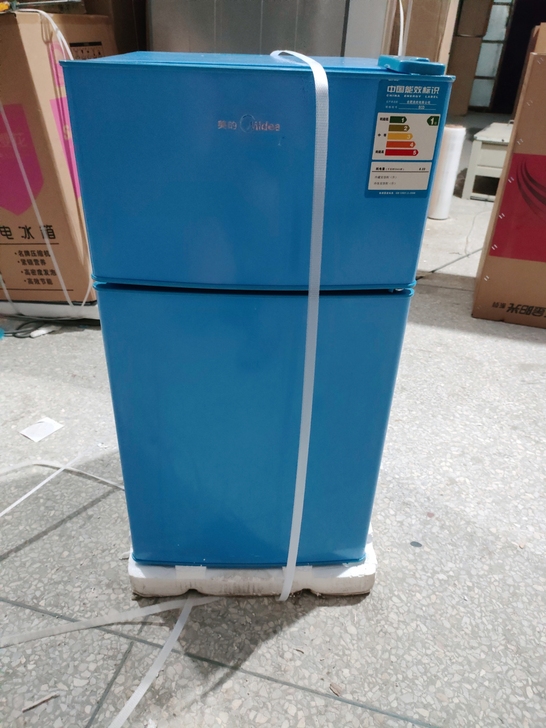 低价处理美的全新冰箱送货上门冰箱家用小型美...