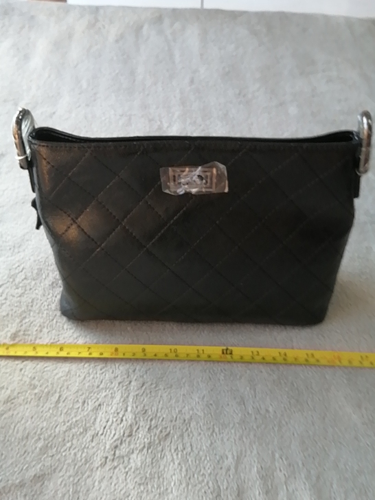 女士包，进口牛皮，库存全新处理价，标价就是...