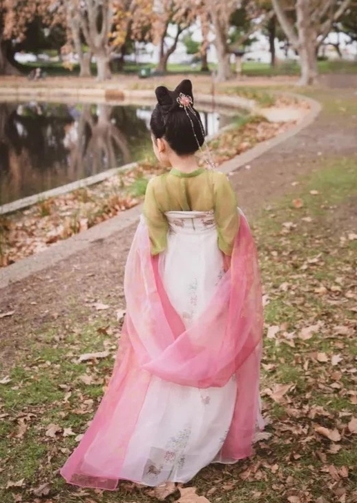 一殊汉服 妍华儿童版童装唐复原款汉服一片式...