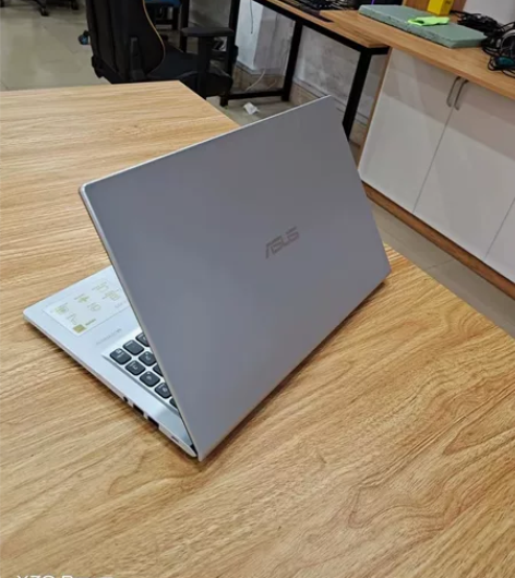 华硕vivobook商务笔记本 超级精美外...