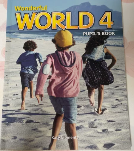孩子在厚海学英语的原版教材,学校发了一套,...