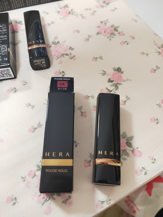 HERA赫妍韩国小黑管唇膏176 3g 滋...