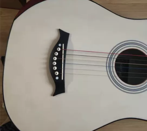 原价1900多的吉他几乎全新单板吉他便宜出...