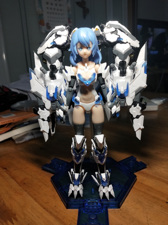 白虎机娘,已拼好,少了几个小零件