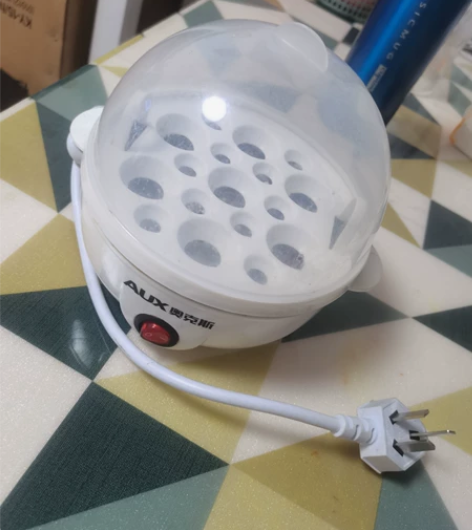 奥克斯 蒸蛋器 闲置物品,便宜出!明显使...