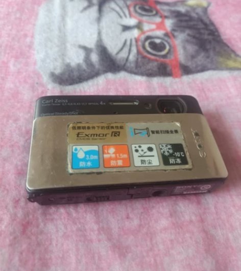 索尼数码相机DsC一TX5一台，品相功能实...