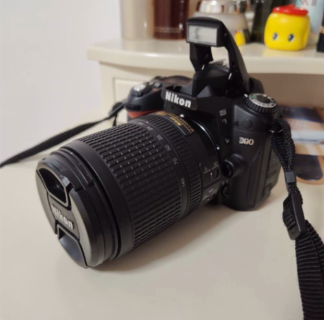 尼康d90带18-140单反套机 ，早几年...