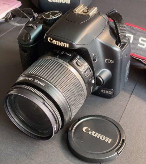 佳能eos450d单反相机，家里收拾找出来...