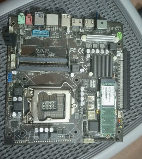 拆机迷你110主板，DDR4代，包好包邮2...