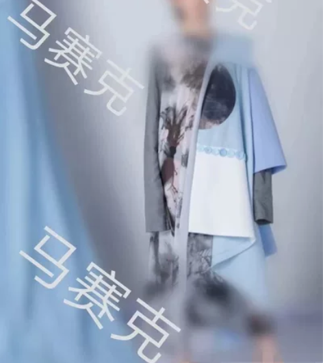 四套2000元，服装设计成衣系列有意者私聊...