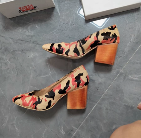 木草草木豹纹粗跟单鞋。37码，正品。穿的很...