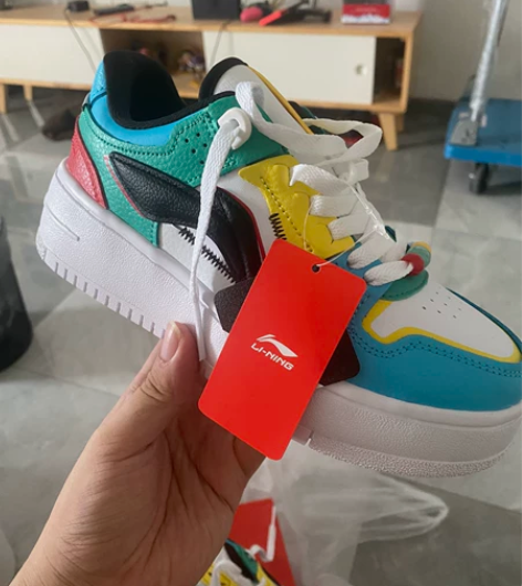 李宁天际，板鞋，37码，全新，李宁天迹，女...