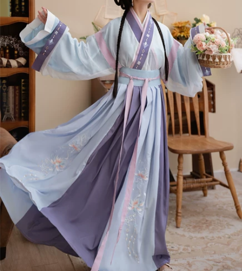 【清梳】铃珑 晋制交领，S码，全新没有穿过...