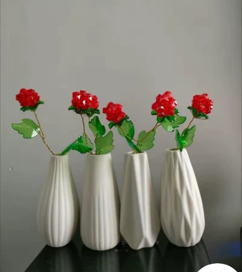 4个13.9元包邮甩卖！白色陶瓷花瓶干花插...