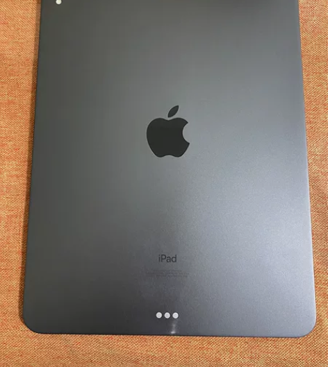 出二手闲置国行IPad 18pro 11寸...