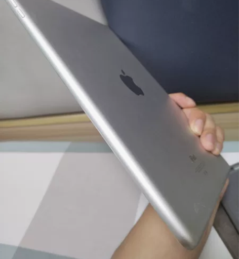 ipad买了一个荣耀这个不想要了 白菜价出...