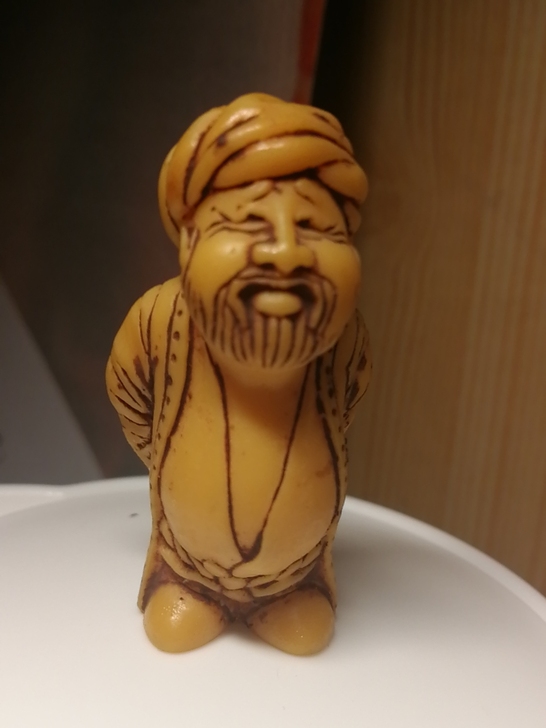 阿富汗传统人物雕刻摆件