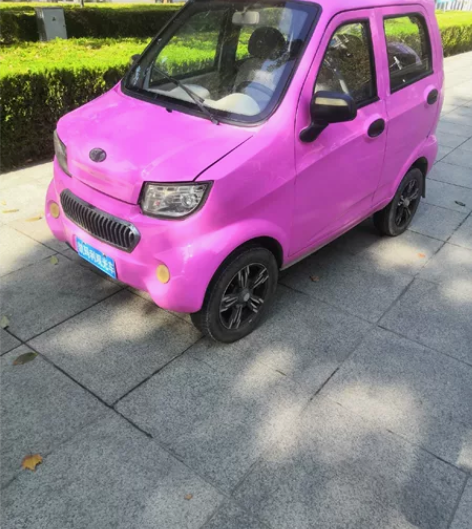 转让一辆电动四轮电轿，方向盘式，今年刚换的...