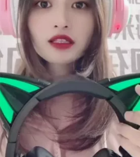 妖舞同款猫耳朵头戴式耳机女生电脑音乐网红直...