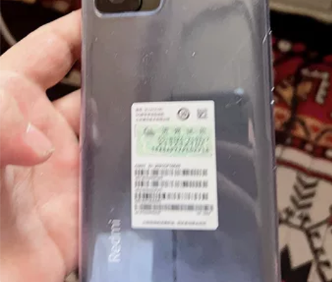 自己有iPhone做主力机 这款红米K50...