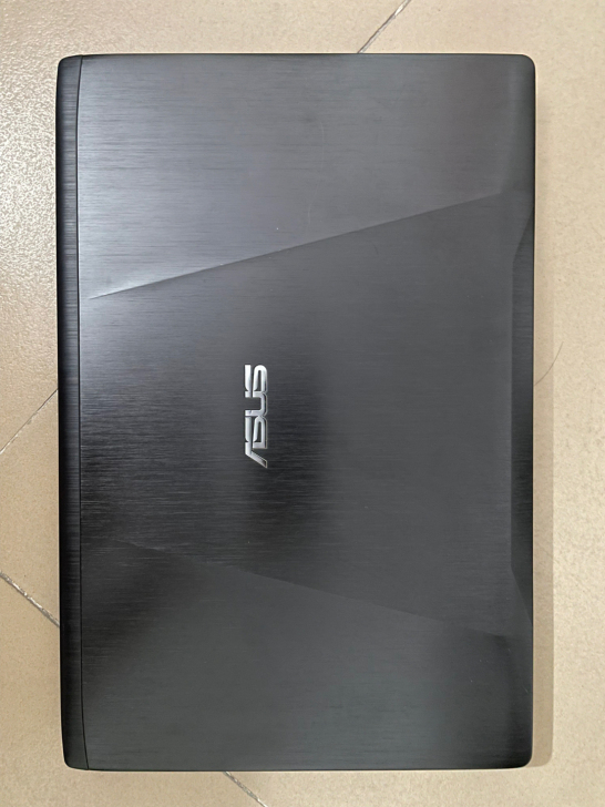 华硕飞行堡垒zx53v游戏笔记本，