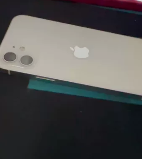 国行iPhone 12 128g 白, 我...