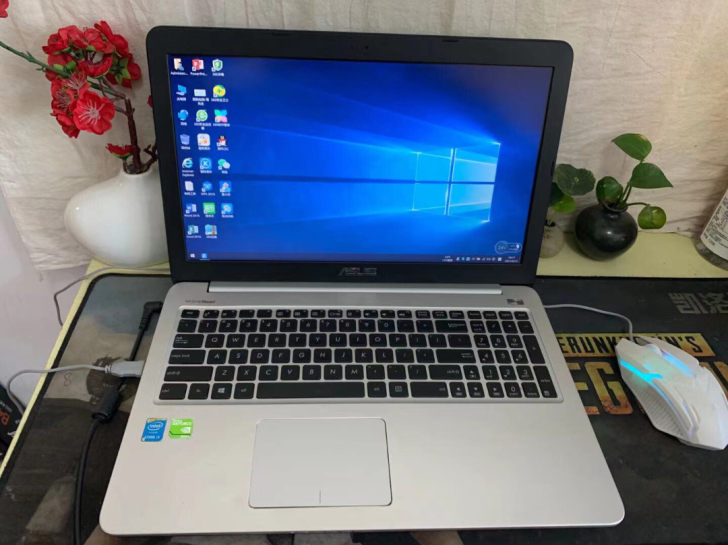 新款15.6寸高配超薄大屏五代i5华硕笔记...