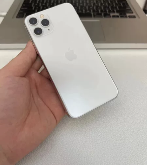 苹果11pro 99新内存256g  顺丰...