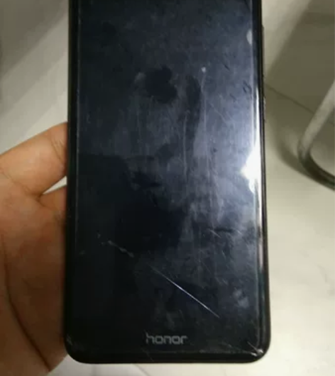 自用荣耀v9play，换了新机就不用了，4...